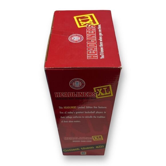 Headliners XL 1999 Shaquille O’Neil LSU Sculpture - Picture 3 of 8